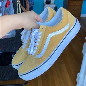 Vans old school yellow
